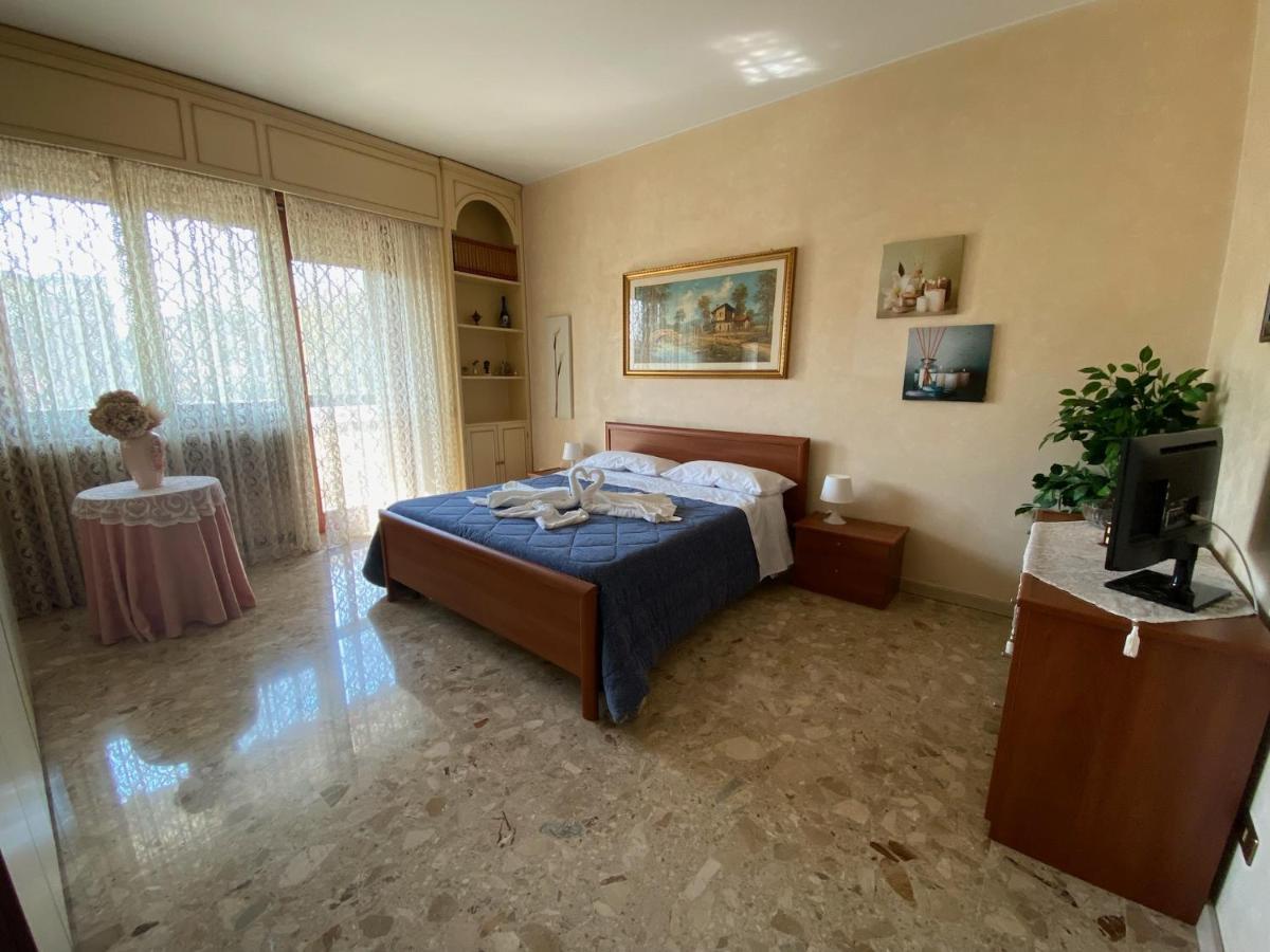 Casa Giovanna Rozzano Exteriör bild